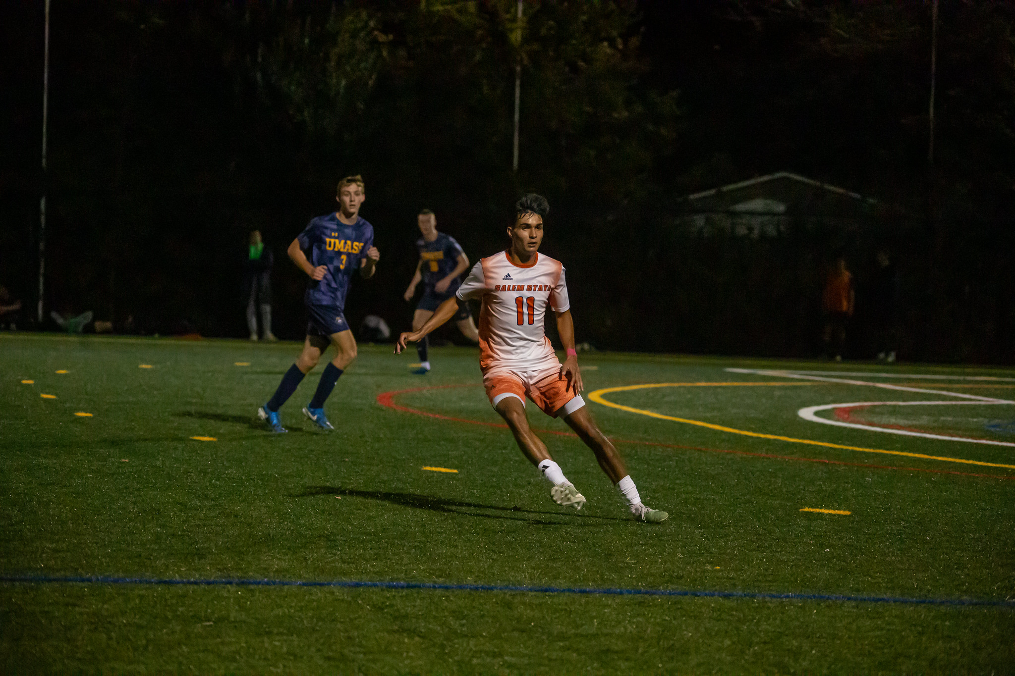 Men's Soccer Ties 3-3 vs. Bridgewater State in High Scoring Battle