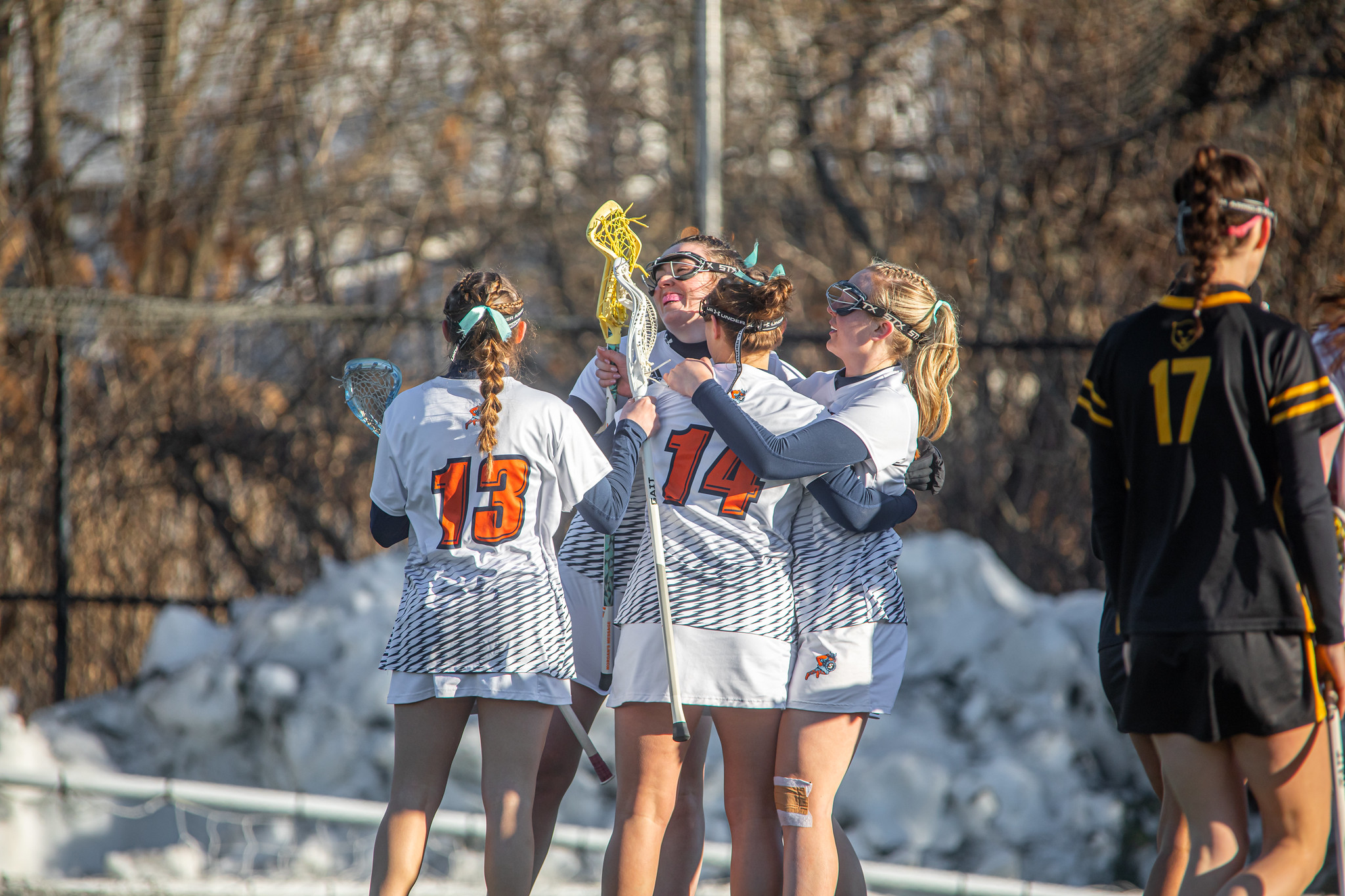 Salem Upends UMaine Farmington, 15-3